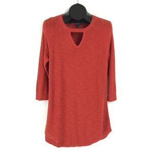Torrid Red Orchard Keyhole Pullover Tunic Women's Plus Size 1/1X Stretch Knit
